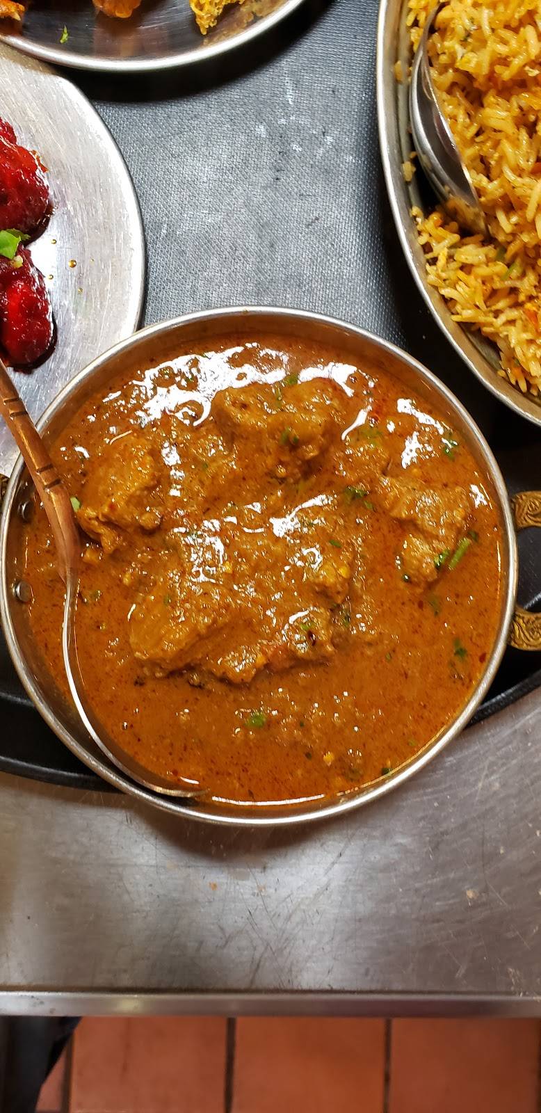 Tandoori King | restaurant | 1915 Pine Ave, Niagara Falls, NY 14301, USA | 7162058835 OR +1 716-205-8835