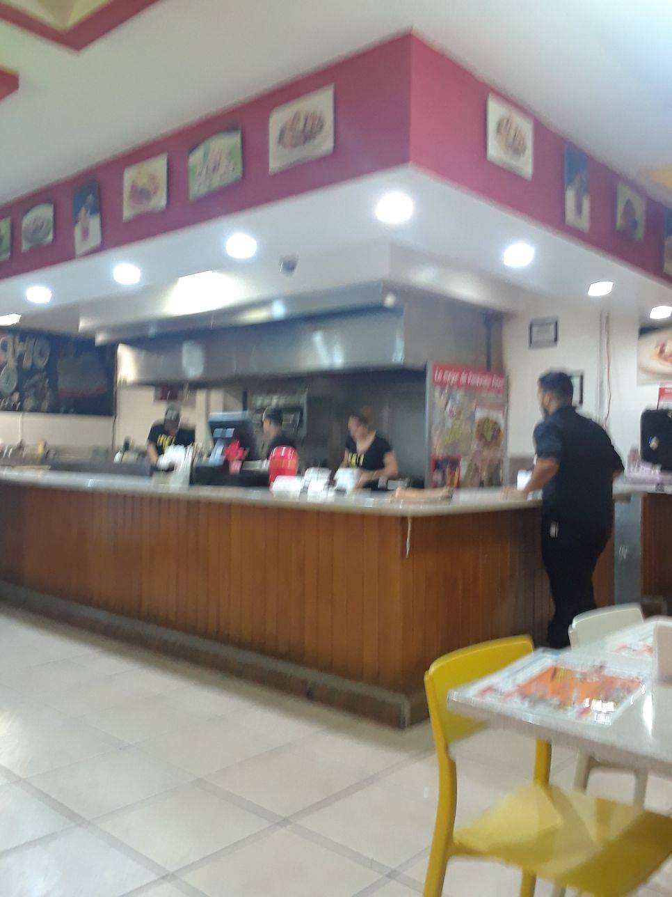 Estes Mucho Perro | restaurant | 8120 Pines Blvd, Pembroke Pines, FL 33024, USA | 9544386531 OR +1 954-438-6531