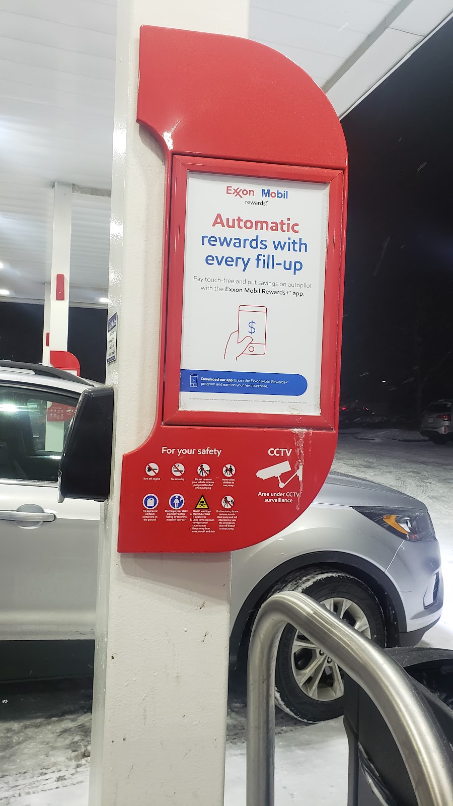 Kelleys Market | cafe | 2956 Fish Hatchery Rd, Madison, WI 53713, USA | 6082747228 OR +1 608-274-7228