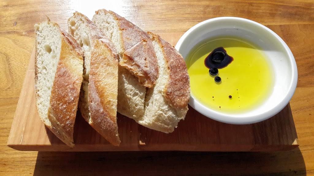 Tempera | restaurant | 1201 Avenue Wolfe Montcalm, Québec, QC G1R 2H1, Canada | 4186446780 OR +1 418-644-6780