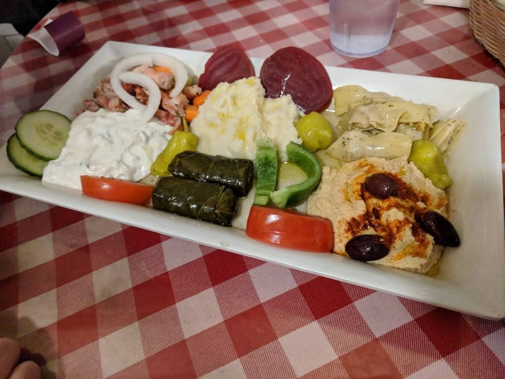 Golden Fleece Restaurant | restaurant | 525 Monroe St, Detroit, MI 48226, USA | 3139627093 OR +1 313-962-7093