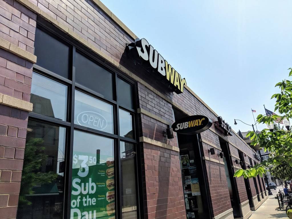 Subway Restaurants | restaurant | 4019 N Lincoln Ave, Chicago, IL 60618, USA | 7736977033 OR +1 773-697-7033