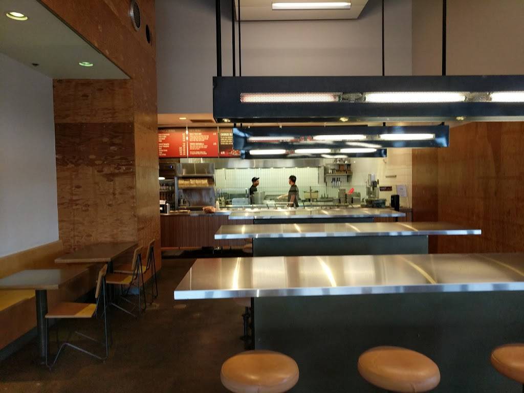 Chipotle Mexican Grill | restaurant | 2700 W Anderson Ln Ste 204, Austin, TX 78757, USA | 5126870014 OR +1 512-687-0014