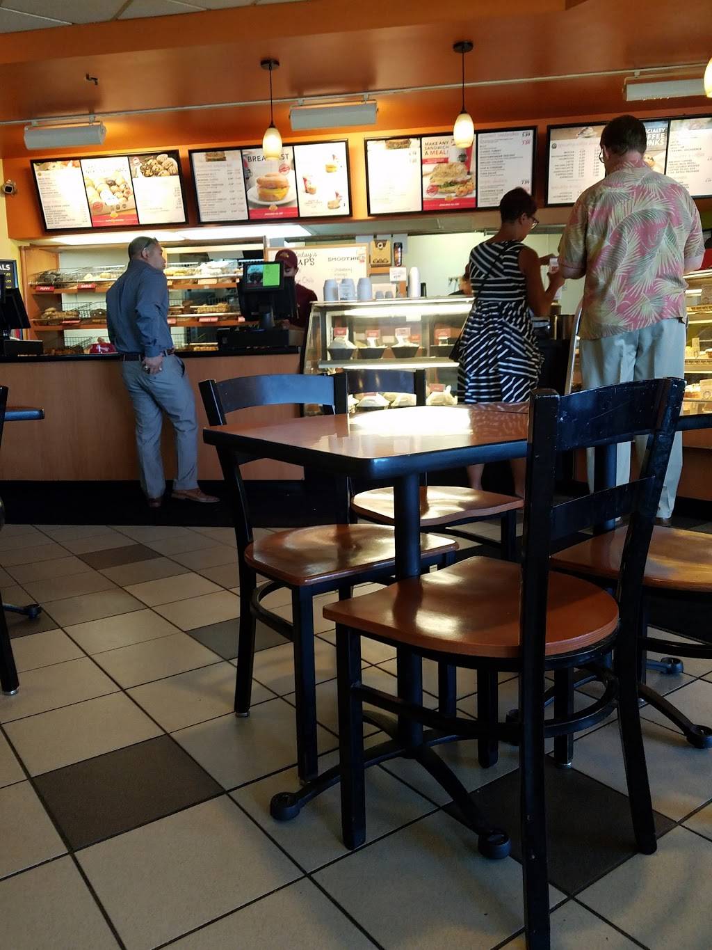 Big Apple Bagels | bakery | 248 E Saginaw St, East Lansing, MI 48823, USA | 5173244400 OR +1 517-324-4400