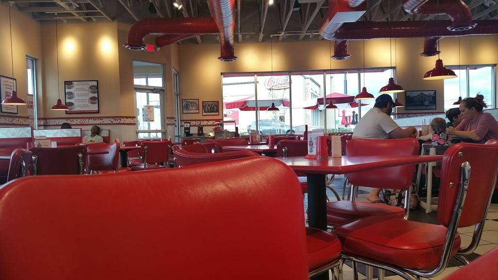 Freddys Frozen Custard & Steakburgers | restaurant | 817 N Jack Kultgen Expy, Waco, TX 76706, USA | 2543017330 OR +1 254-301-7330