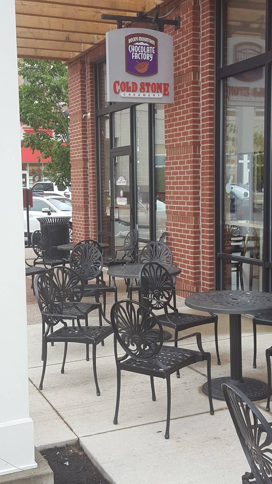 Cold Stone Creamery | bakery | 3700 Rigby Rd, Miamisburg, OH 45342, USA | 9372475658 OR +1 937-247-5658