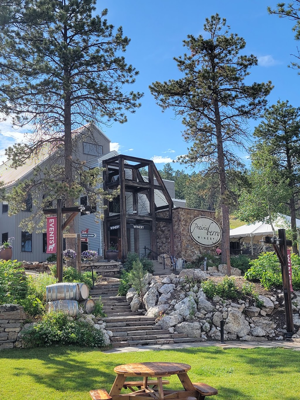 Prairie Berry Winery | restaurant | 23837 US-385, Hill City, SD 57745, USA | 8772269453 OR +1 877-226-9453