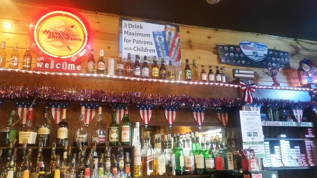 Jumpin Jacks | restaurant | 27796 Jodrell St NE, North Branch, MN 55056, USA | 7634448311 OR +1 763-444-8311