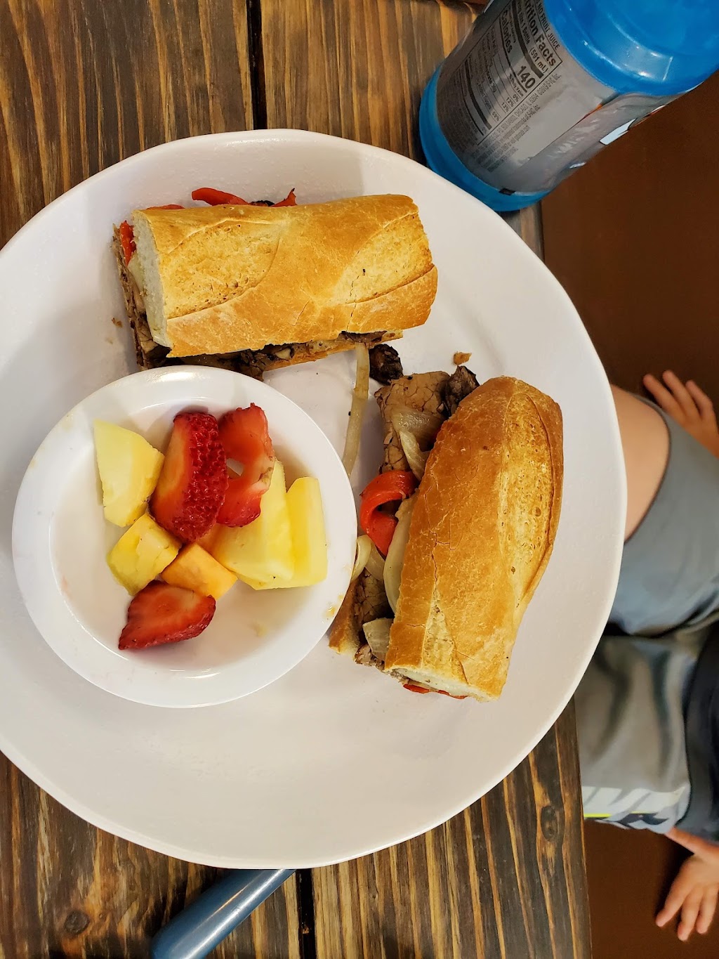 Bite Me Cafe | restaurant | 3292 Main St, Buffalo, NY 14214, USA | 7163819385 OR +1 716-381-9385