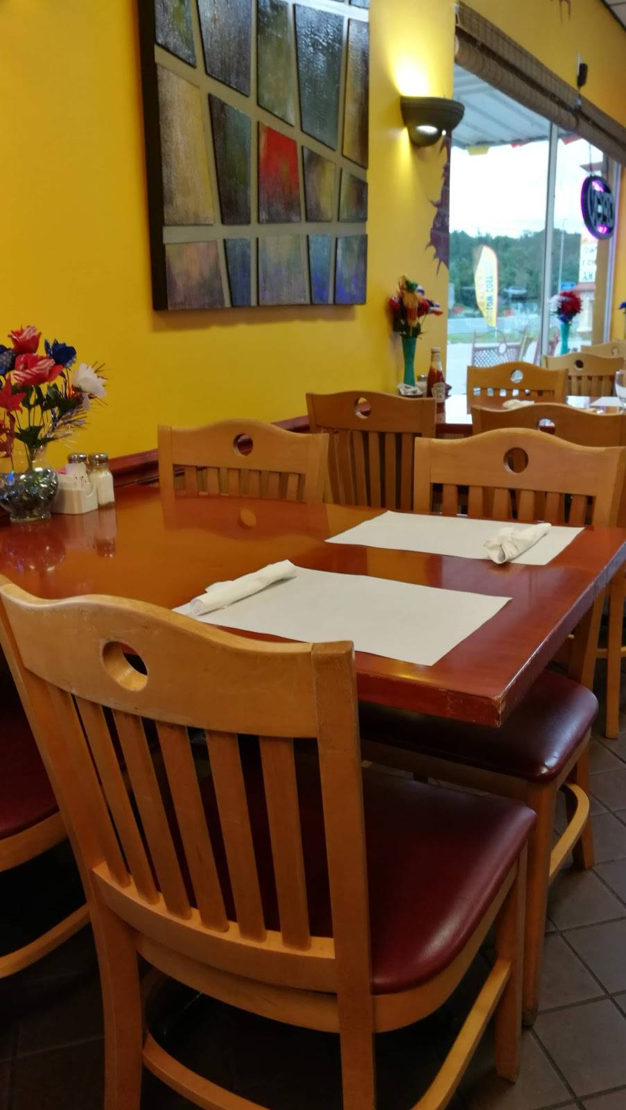 County Line Cafe | restaurant | 120 Commercial Way, Spring Hill, FL 34606, USA | 3526888899 OR +1 352-688-8899