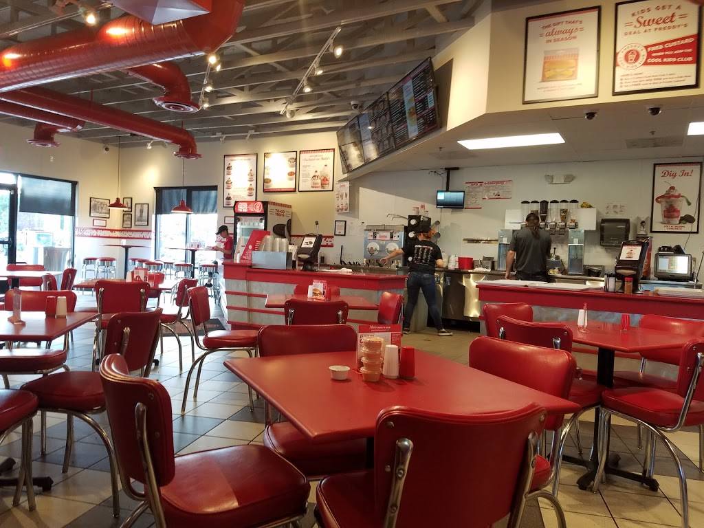 Freddys Frozen Custard & Steakburgers | restaurant | 14005 W Colfax Dr, Lakewood, CO 80401, USA | 3032799609 OR +1 303-279-9609