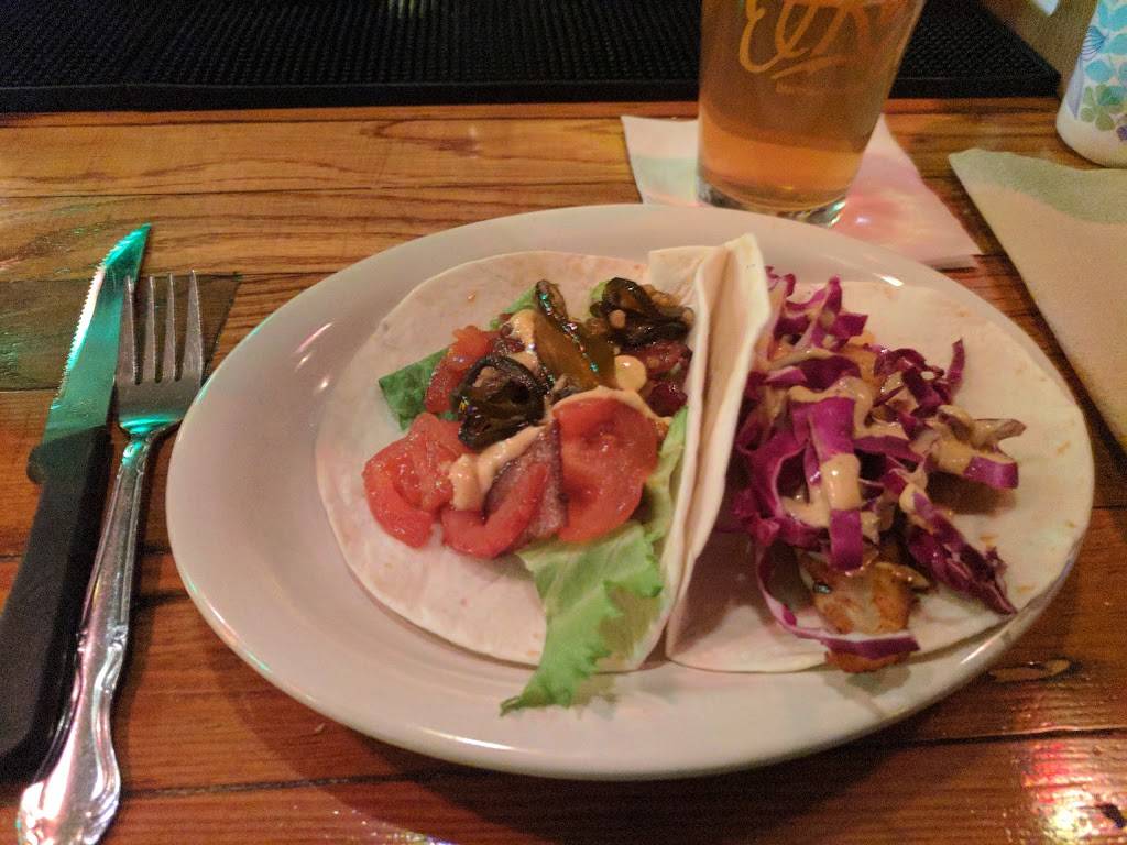 El Rey Burrito Lounge | night club | 1031 E Fairview Ave, Montgomery, AL 36106, USA | 3348329688 OR +1 334-832-9688