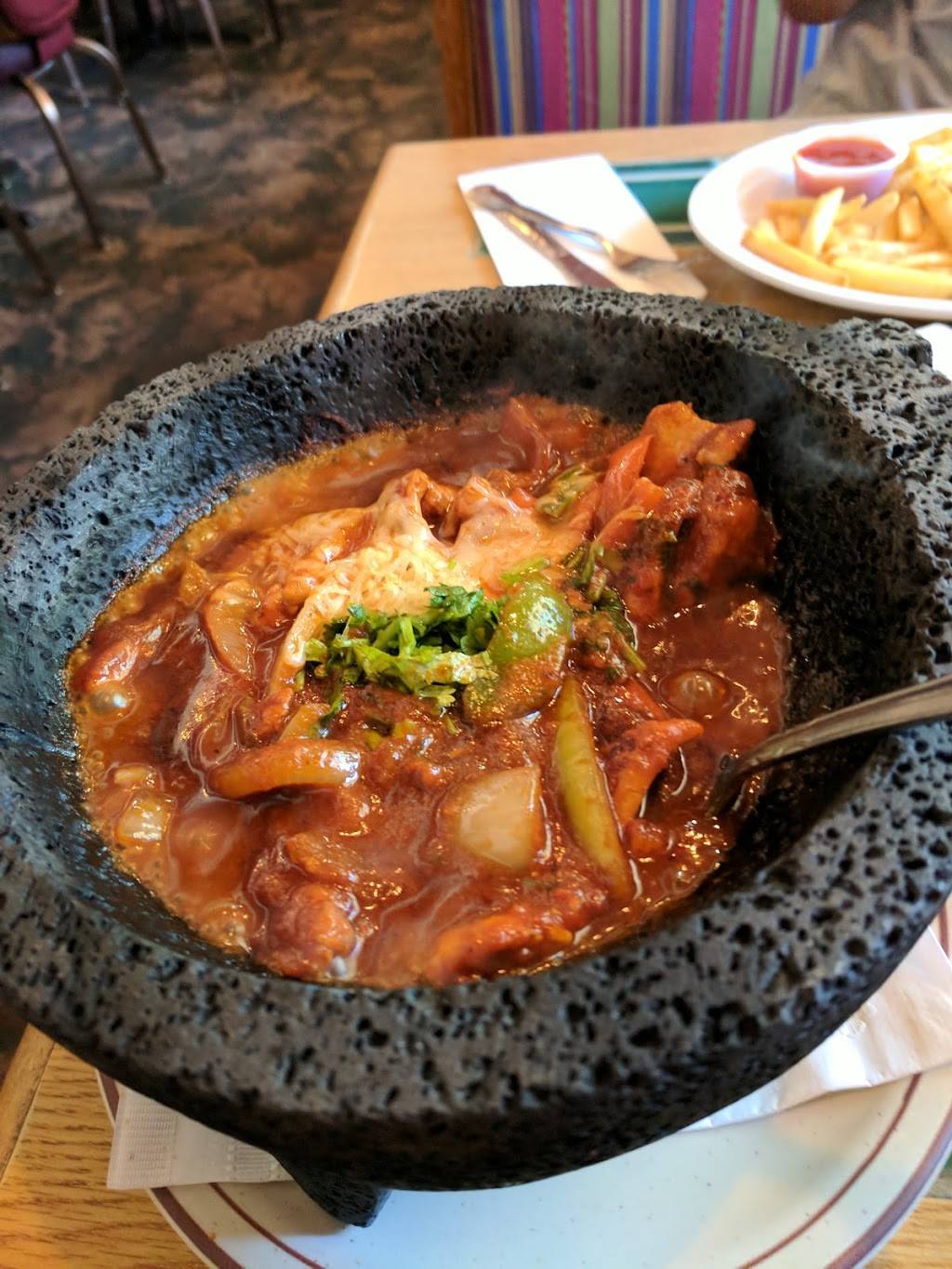 La Hacienda Restaurant (Marysville) | restaurant | 9922 State Ave, Marysville, WA 98270, USA | 3606586646 OR +1 360-658-6646