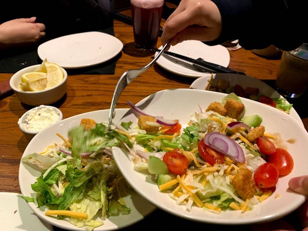 Outback Steakhouse | restaurant | 15100 SE 38th St, Bellevue, WA 98006, USA | 4257464647 OR +1 425-746-4647