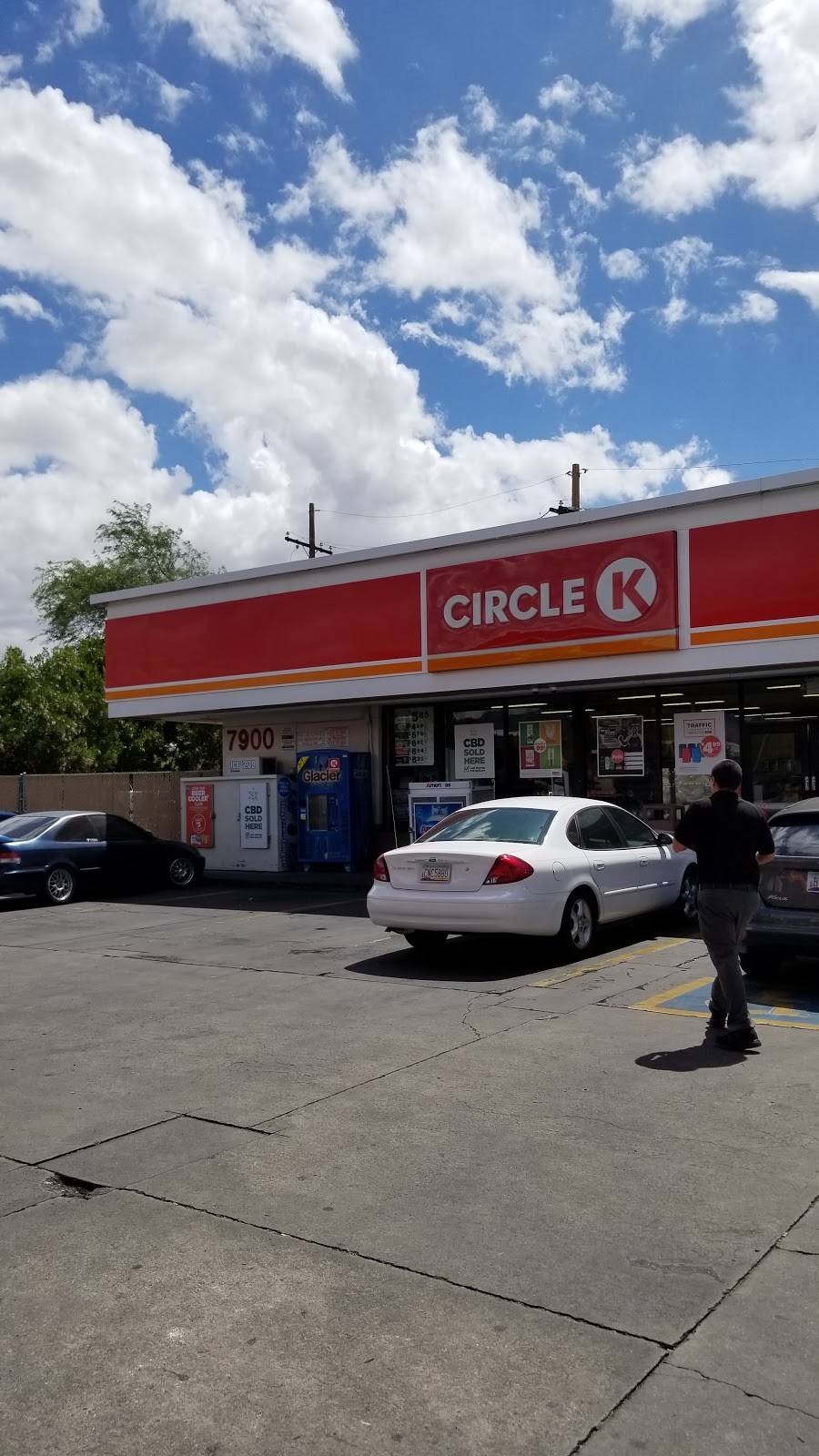 Circle K | meal takeaway | 7900 E Broadway Blvd, Tucson, AZ 85710, USA | 5202986098 OR +1 520-298-6098