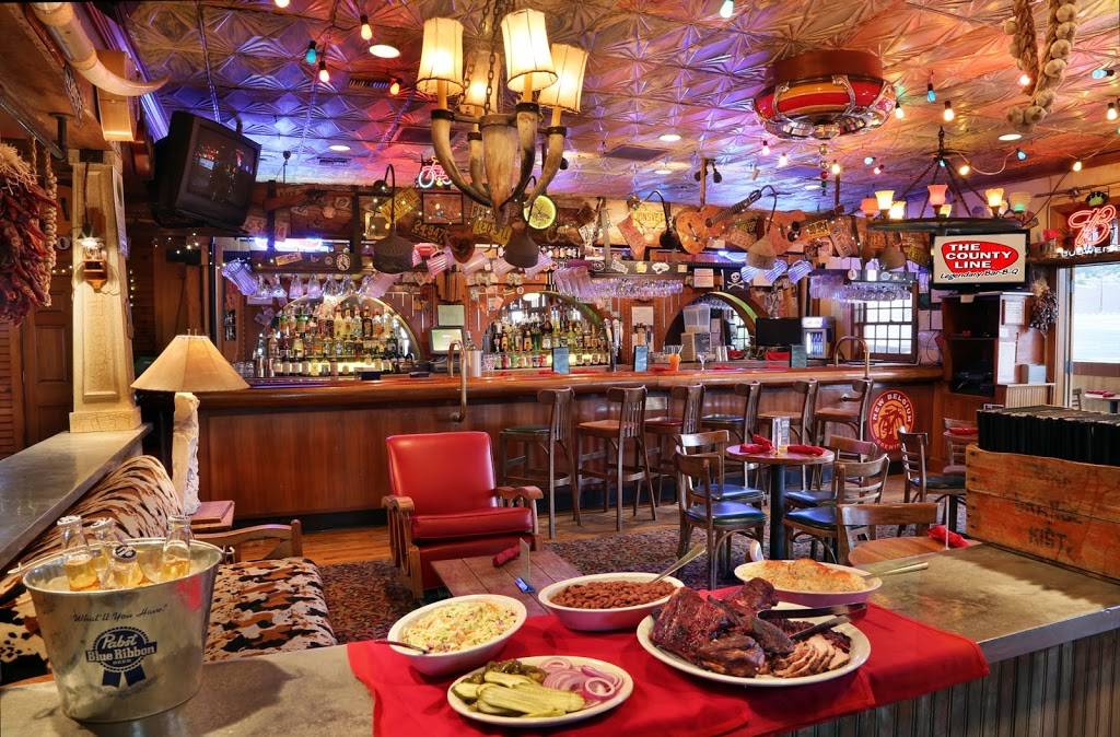 County Line Barbeque of Albuquerque | restaurant | 9600 Tramway Blvd NE, Albuquerque, NM 87122, USA | 5058567477 OR +1 505-856-7477