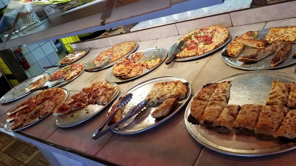 Hungry Howies Pizza | meal delivery | 208 N Alexander St, Plant City, FL 33563, USA | 8137526113 OR +1 813-752-6113