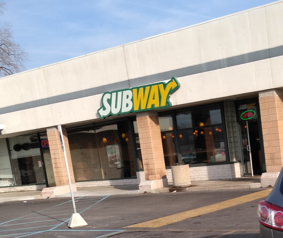Subway | restaurant | 4608 & 4610 Talmadge Rd, Toledo, OH 43623, USA | 4194729022 OR +1 419-472-9022