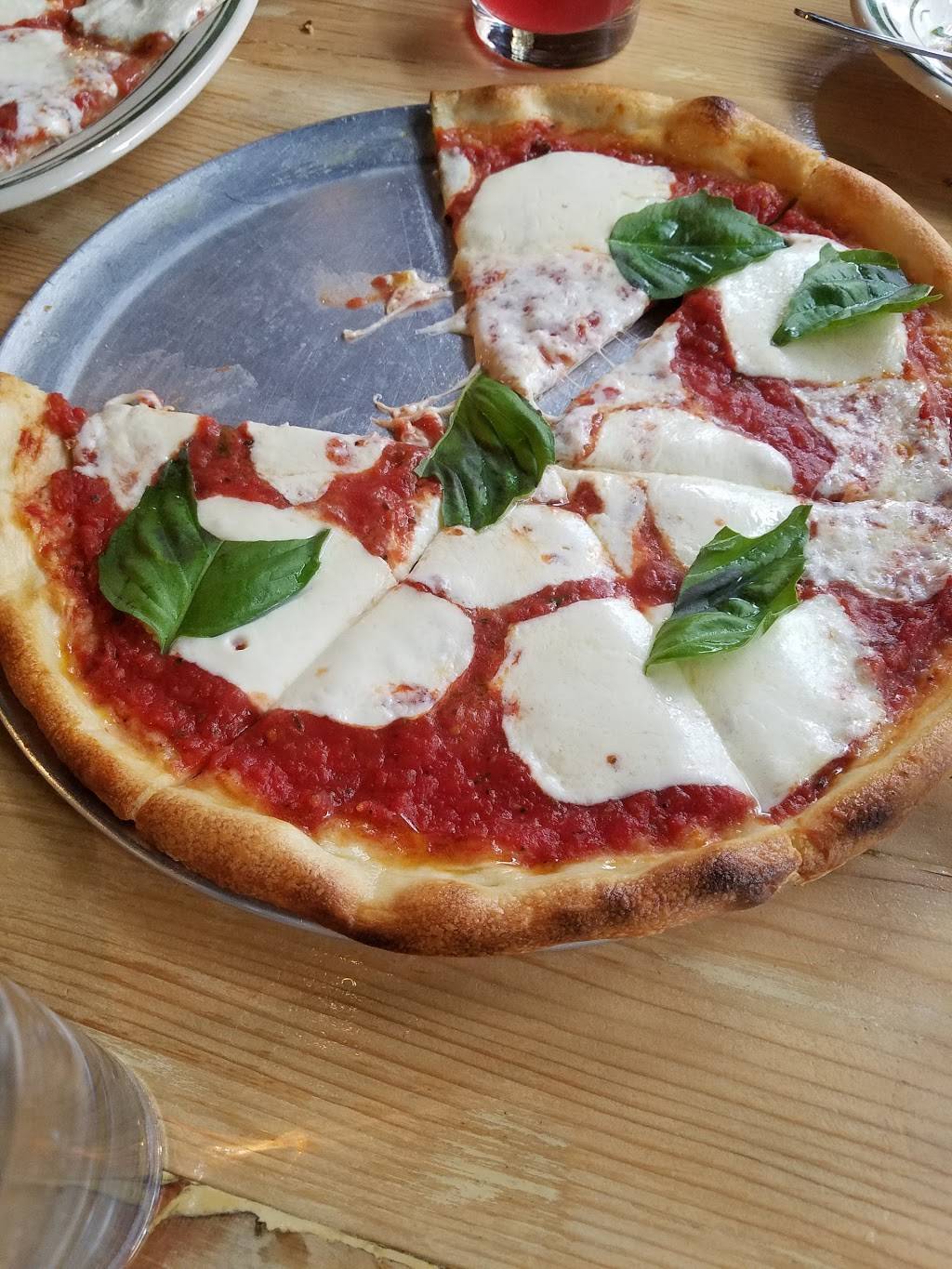 Hop House Harlem | restaurant | 2224 Frederick Douglass Blvd, New York, NY 10026, USA | 6468580252 OR +1 646-858-0252