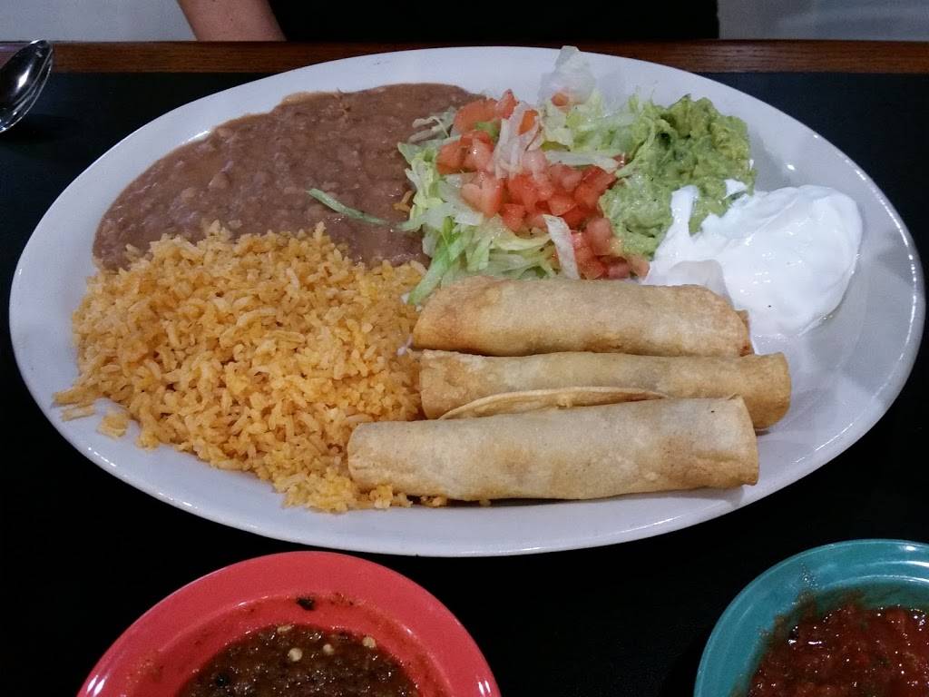 Margaritas Mexican Restaurant | restaurant | 423 W Jefferson Blvd, Dallas, TX 75208, USA | 2142382084 OR +1 214-238-2084