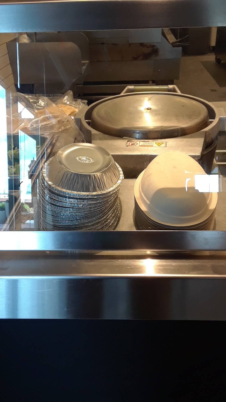 Chipotle Mexican Grill | restaurant | 15475 Annapolis Rd #180, Bowie, MD 20715, USA | 3012622769 OR +1 301-262-2769