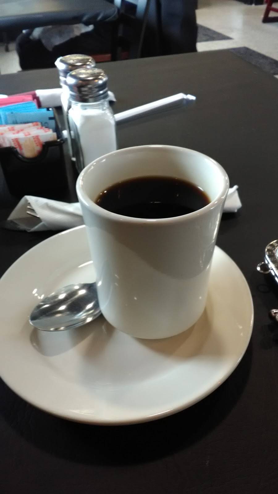 Half Day Cafe | restaurant | 964 N Main St, Urbana, OH 43078, USA | 9375084028 OR +1 937-508-4028