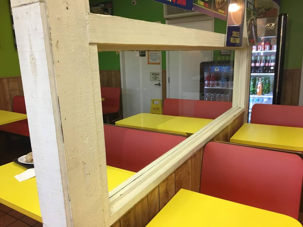 Tonys Fresh Mexican Food | restaurant | 2983 Via Las Rosas, Oceanside, CA 92054, USA | 7604335004 OR +1 760-433-5004