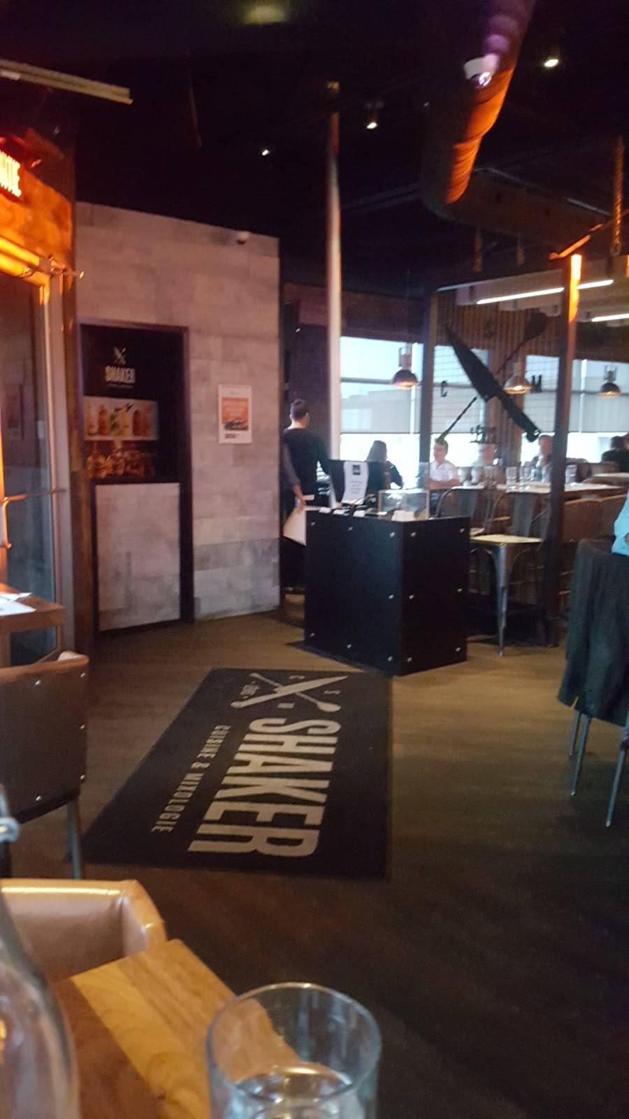 SHAKER Cuisine & Mixologie | restaurant | 76 A Route du Président-Kennedy, Lévis, QC G6V 6C9, Canada | 4188388882 OR +1 418-838-8882