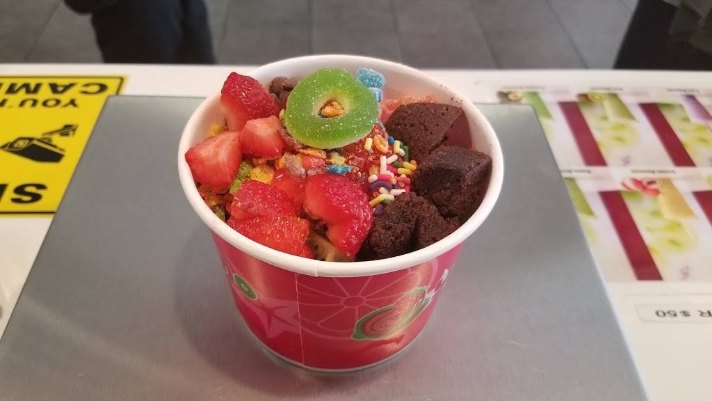 Yogofino | restaurant | 745 1st St, Gilroy, CA 95020, USA | 4087672115 OR +1 408-767-2115