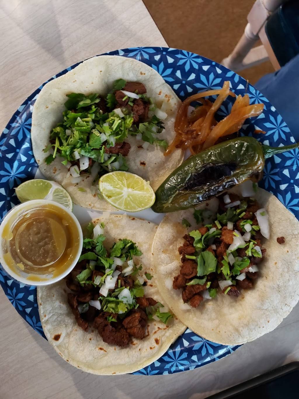 Vics Grill & Cantina | restaurant | 1844 N 9th St, Salina, KS 67401, USA | 7855152457 OR +1 785-515-2457