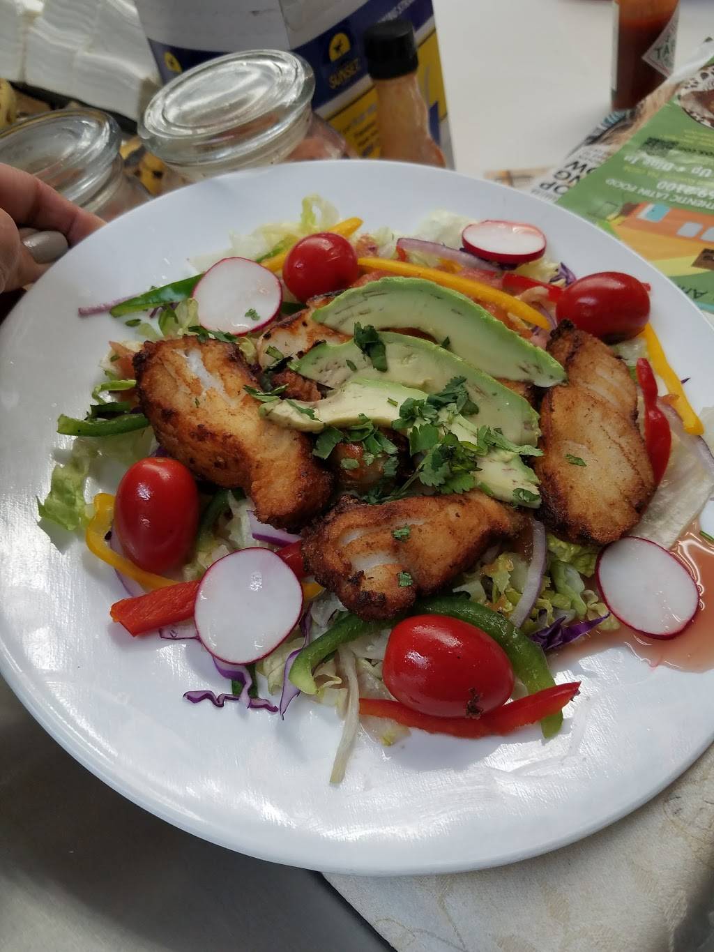 Los Antojitos Restaurant | restaurant | 5272 Washington St, West Roxbury, MA 02132, USA | 6174692100 OR +1 617-469-2100