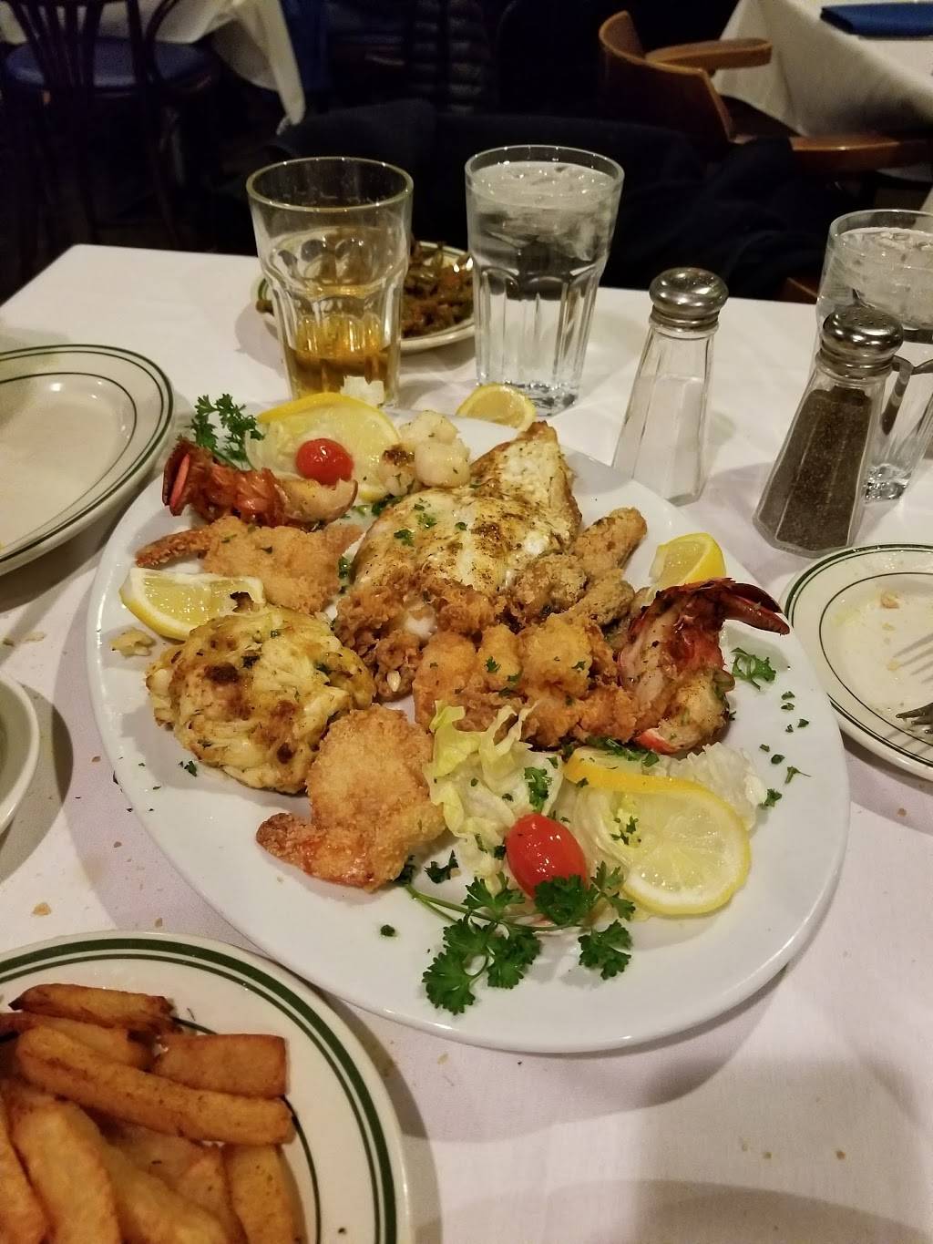 Ikaros Restaurant | restaurant | 4901 Eastern Ave, Baltimore, MD 21224, USA | 4106333750 OR +1 410-633-3750