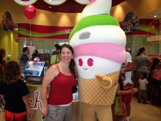 Menchies Frozen Yogurt | bakery | 5100 Daniels Pkwy Ste 500, Fort Myers, FL 33912, USA | 2394376283 OR +1 239-437-6283