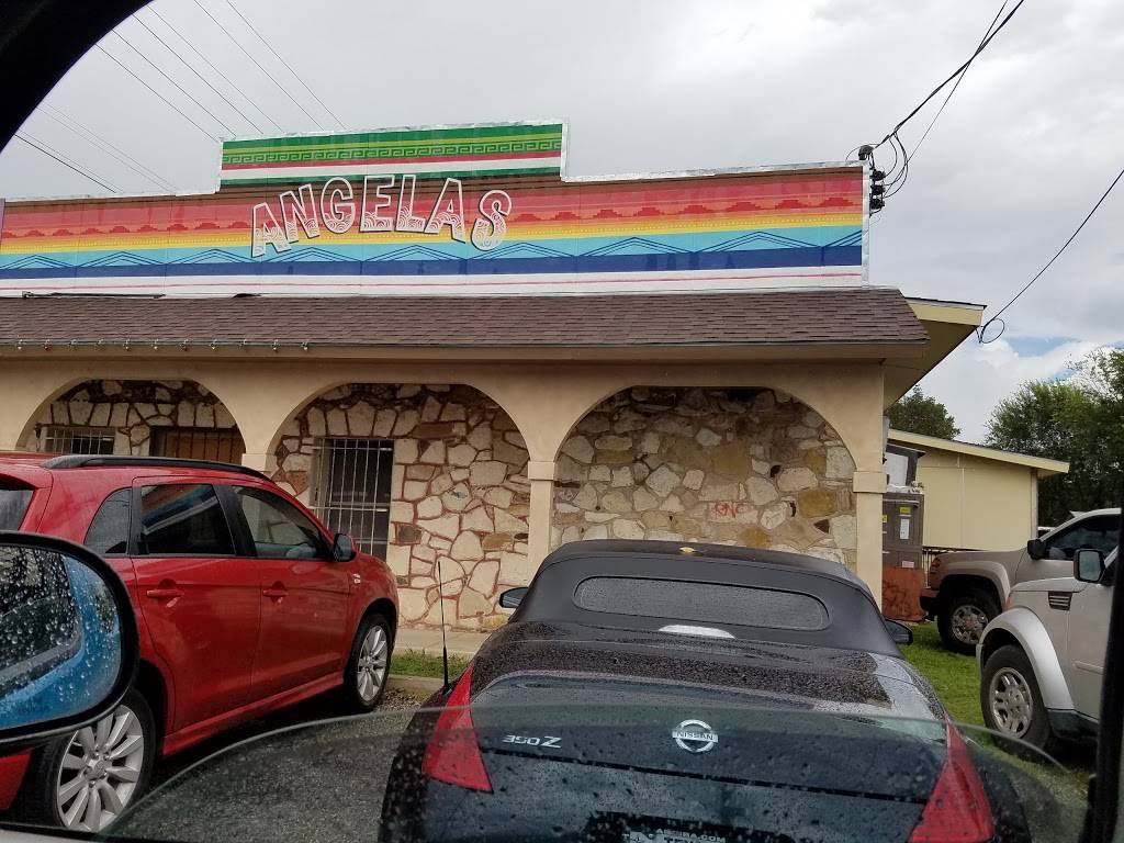Angelas Mexican Cafeteria | restaurant | 4822 S Zarzamora St, San Antonio, TX 78211, USA | 2109230604 OR +1 210-923-0604
