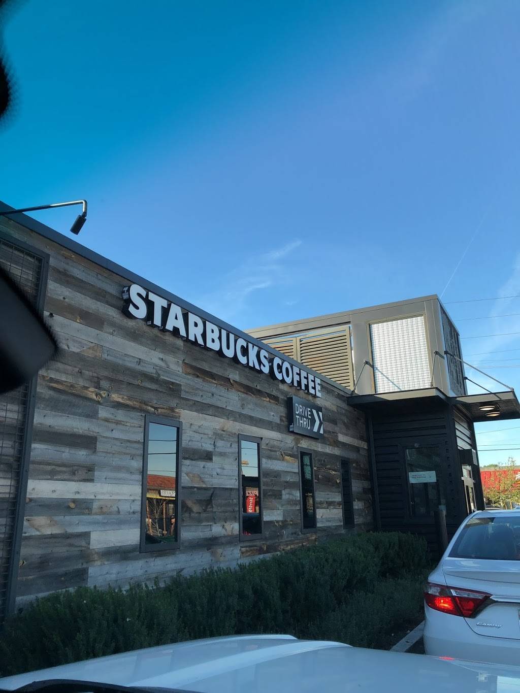 Starbucks | cafe | 12106 West Burbank Blvd, Valley Village, CA 91607, USA | 8182994968 OR +1 818-299-4968