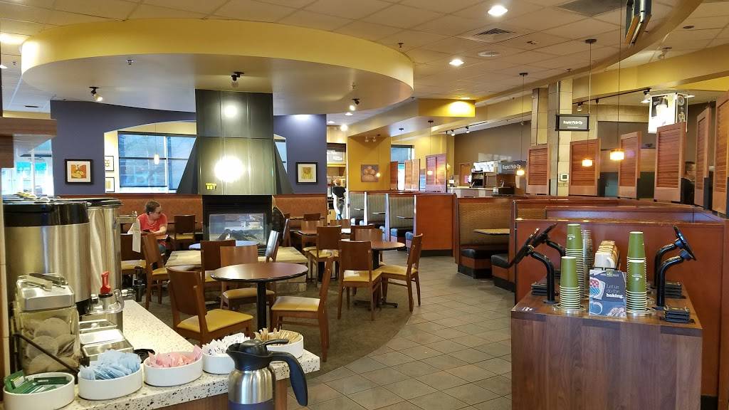 Panera Bread | bakery | 1550 Fall River Dr, Loveland, CO 80538, USA | 9706229000 OR +1 970-622-9000