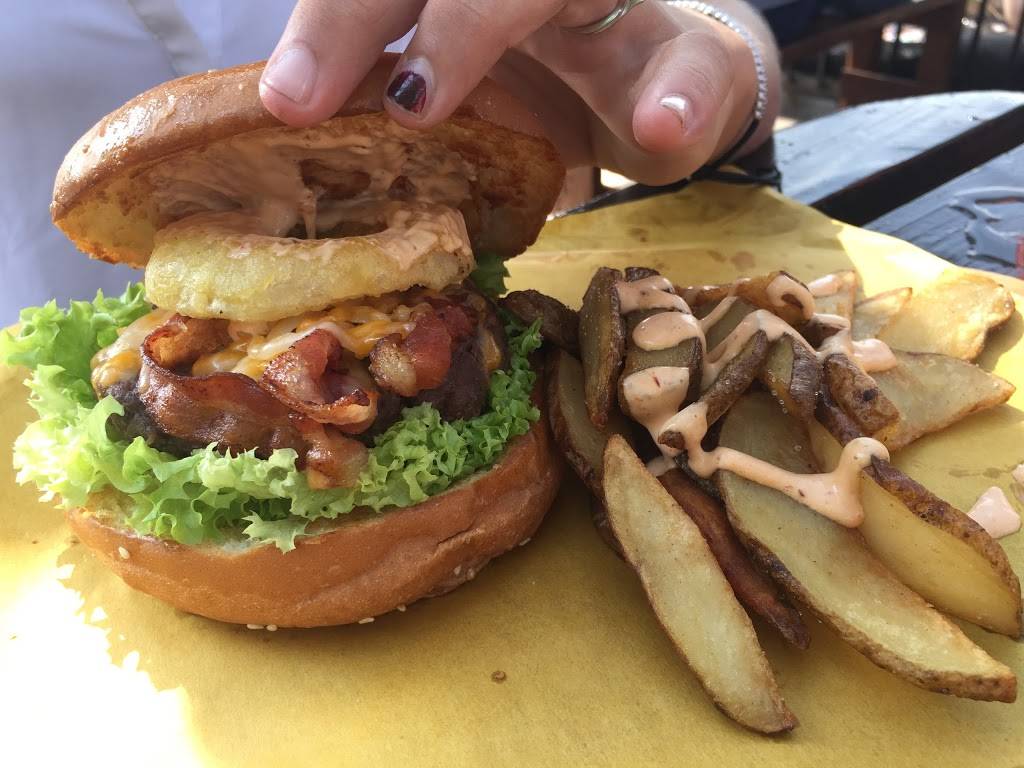 Urban Pirate Burgers | restaurant | Popotla 28232, Villas de Rosarito, 22710 Rosarito, B.C., Mexico | 016644120867 OR +52 664 412 0867