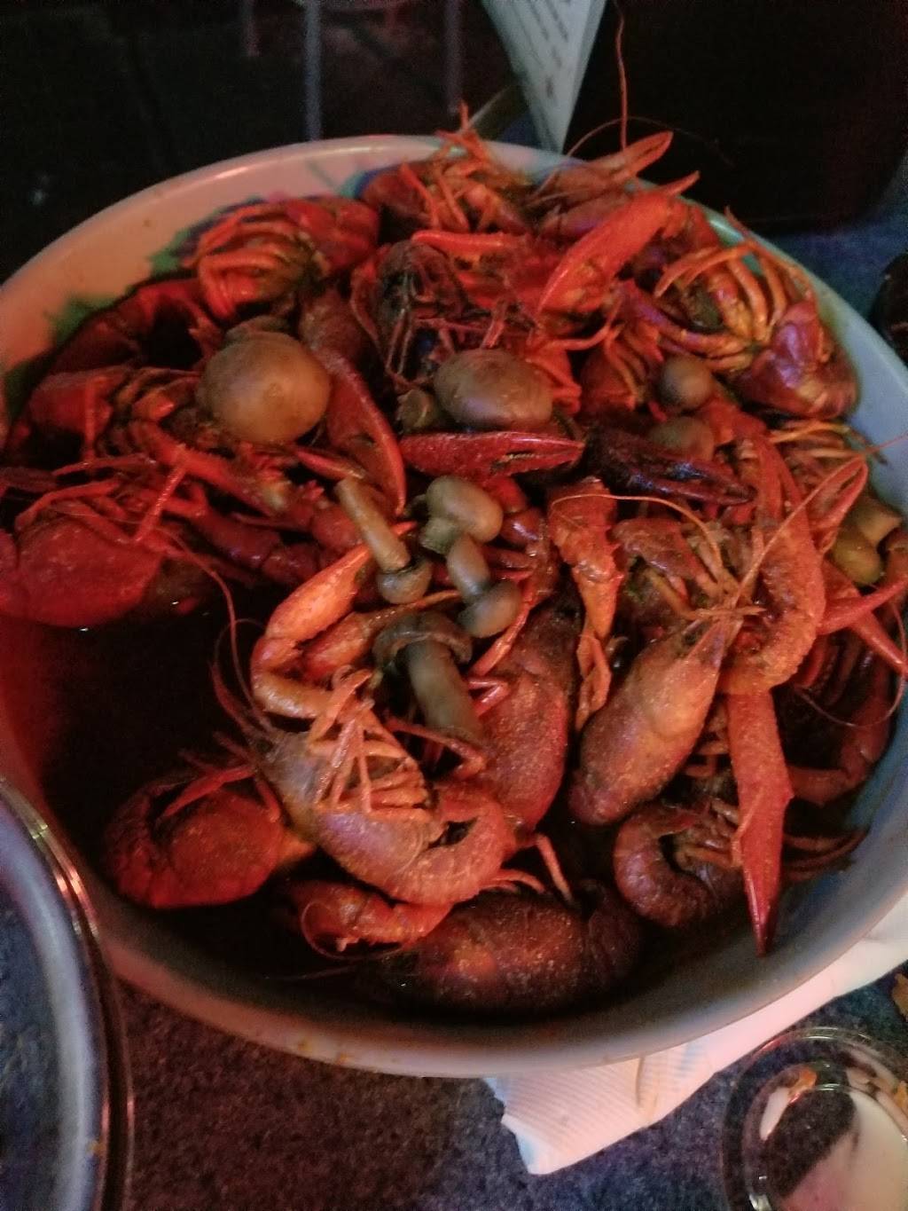 Outlaw Rays Grill & Bar | restaurant | 14028 FM 2100, Crosby, TX 77532, USA | 2813288460 OR +1 281-328-8460