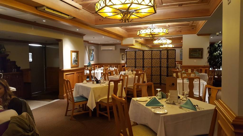 The Cypress Room | restaurant | 6000 Ocean Blvd, Myrtle Beach, SC 29572, USA | 8434496406 OR +1 843-449-6406