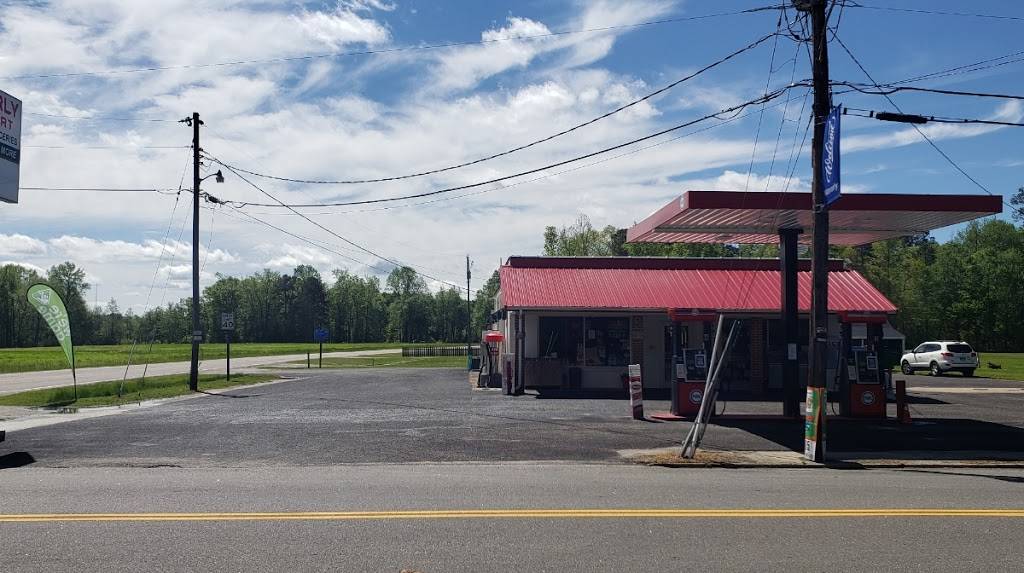 Waverly Mini Mart | meal takeaway | 349 E Main St, Waverly, VA 23890, USA | 8048342652 OR +1 804-834-2652