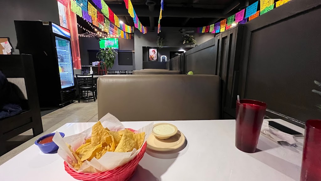 La Chiquita | restaurant | 514 Weir Rd, Russellville, AR 72802, USA | 4795675698 OR +1 479-567-5698