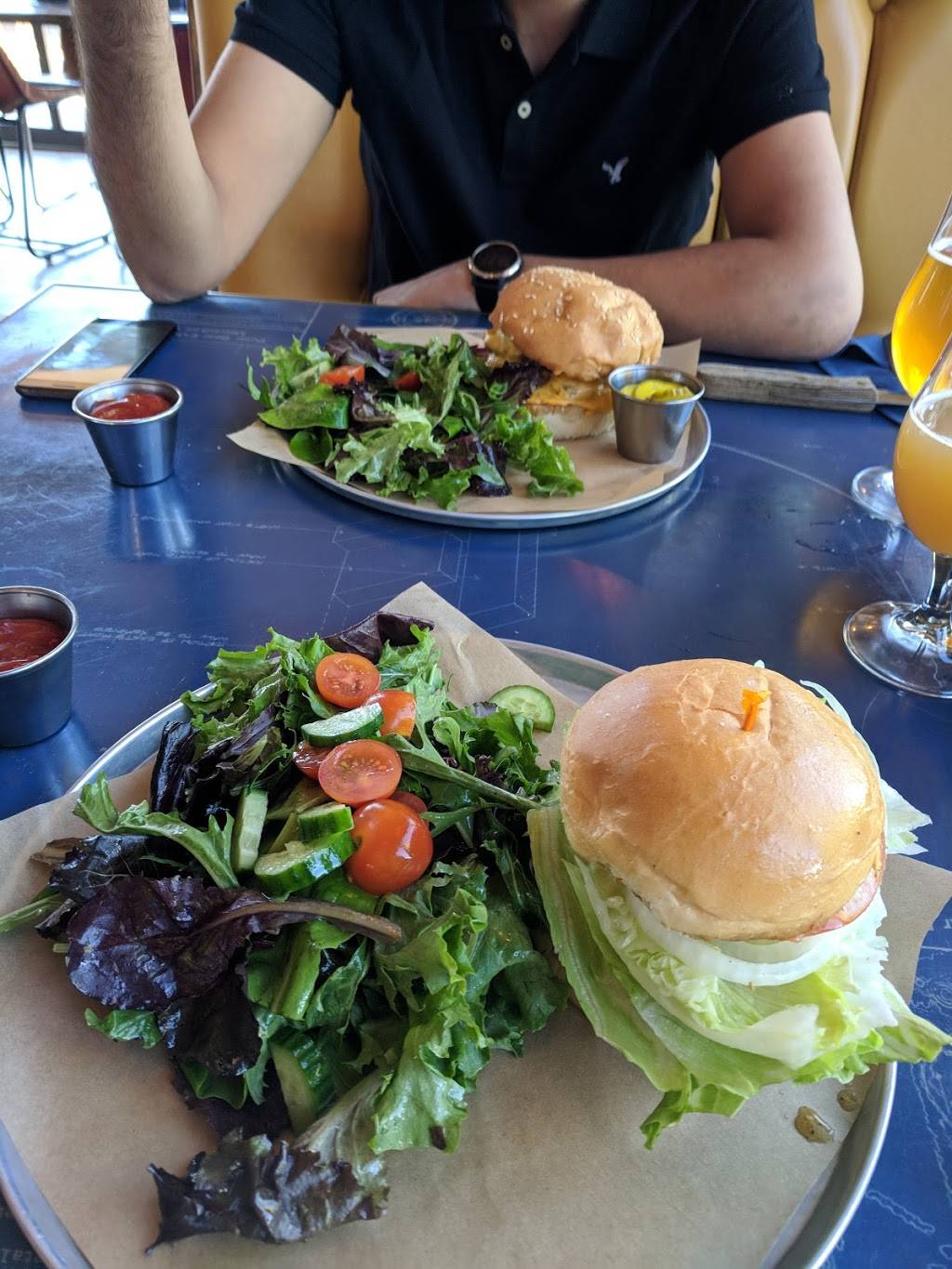 Draughtsman | restaurant | 4409, 1501 N Palm Canyon Dr, Palm Springs, CA 92262, USA | 7605071644 OR +1 760-507-1644