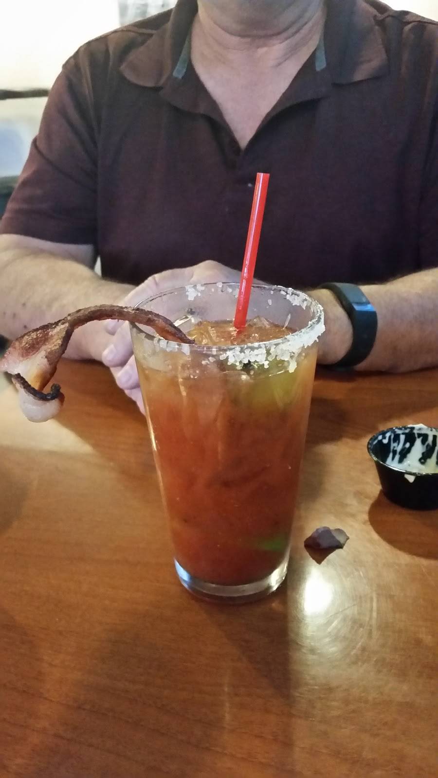 Kallans Bar And Grill | restaurant | 44761 Barton Ln N, Big Bear, CA 92314, USA | 9095476800 OR +1 909-547-6800