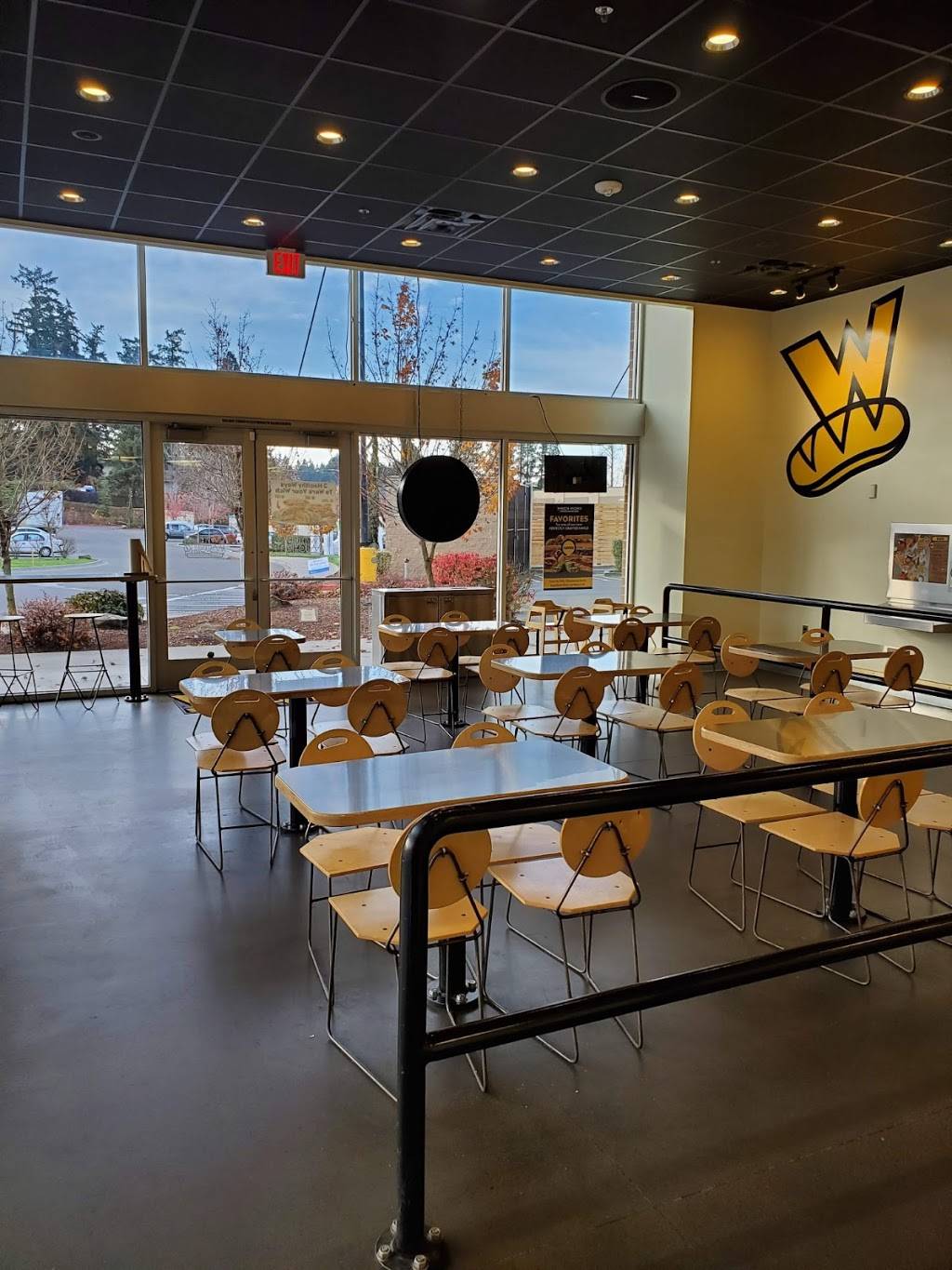 Which Wich Superior Sandwiches | restaurant | 7500 SW Dartmouth St #190, Tigard, OR 97223, USA | 5032076707 OR +1 503-207-6707