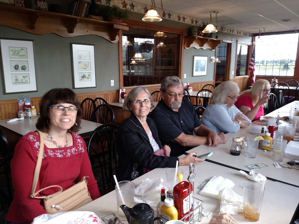 Country Kitchen - Marshall | restaurant | 15421 US Hwy 27 N, Marshall, MI 49068, USA | 2697816902 OR +1 269-781-6902