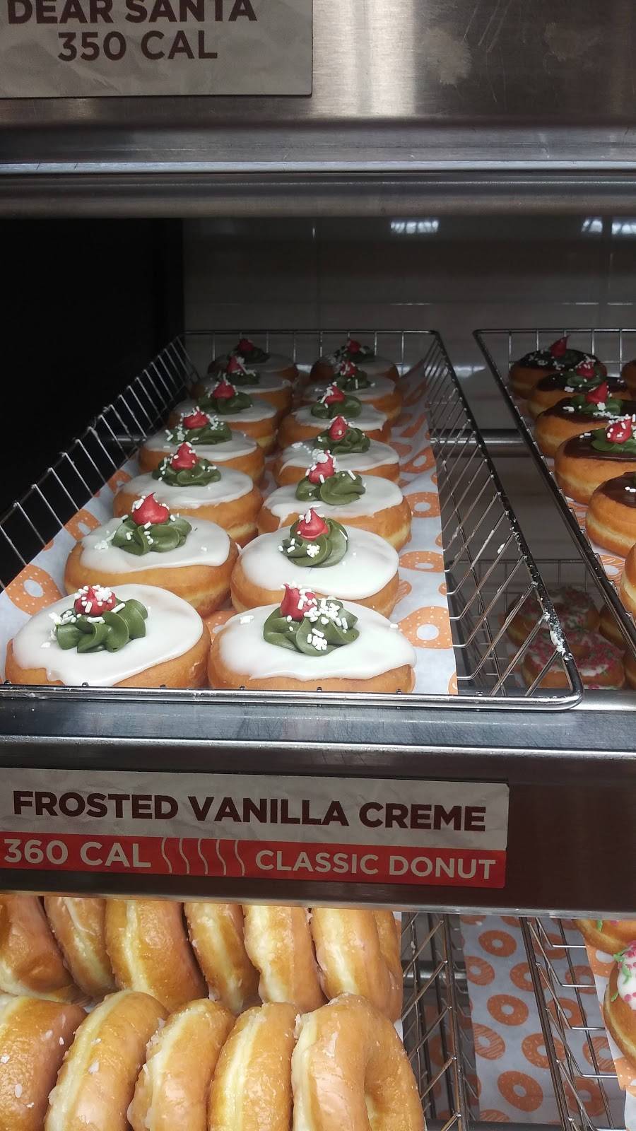 Dunkin | bakery | 4561 Tuscarawas St W, Canton, OH 44708, USA | 3304799654 OR +1 330-479-9654