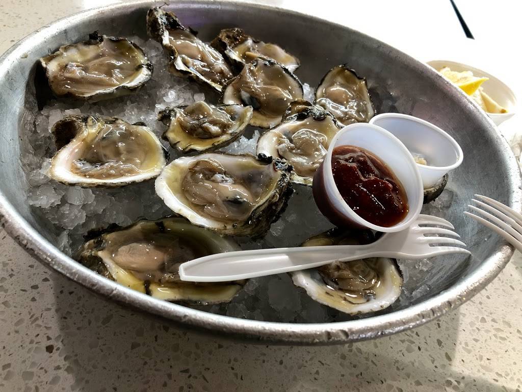 Fish N Tails Oyster Bar | restaurant | 1320 N Central Expy, Plano, TX 75074, USA | 9724220007 OR +1 972-422-0007
