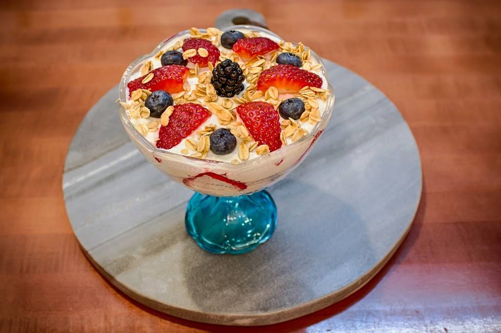 Townee Square Restaurant | restaurant | 508 N Milwaukee Ave, Libertyville, IL 60048, USA | 8473679144 OR +1 847-367-9144