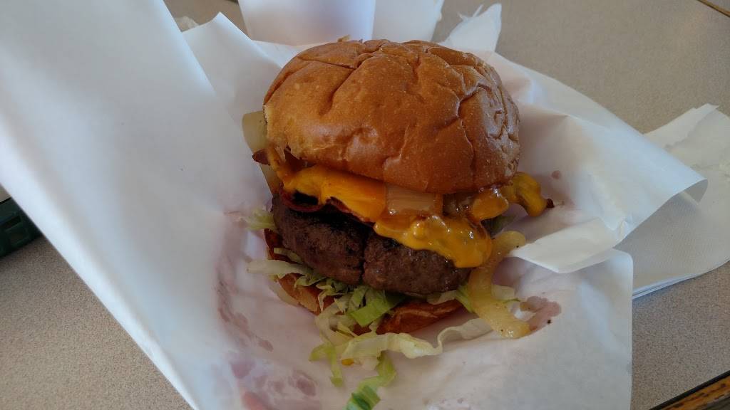 A Js Hot Dogs & Gyros | restaurant | 710 Theodore St, Crest Hill, IL 60403, USA | 8157740100 OR +1 815-774-0100