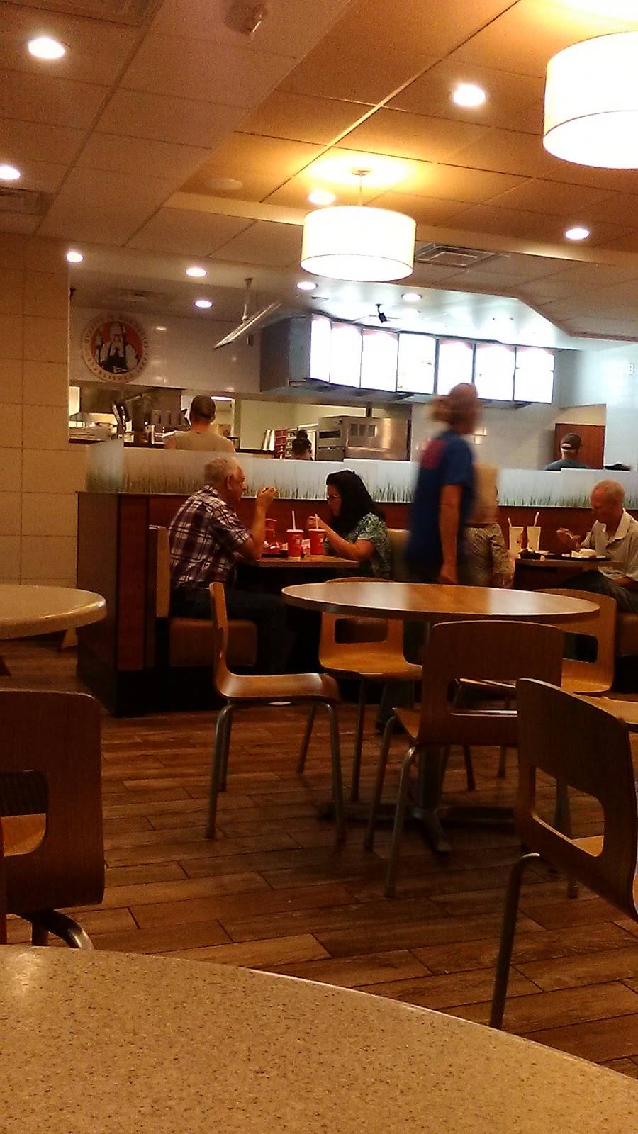 Wendys | restaurant | 104 Wall St, Glasgow, KY 42141, USA | 2706512799 OR +1 270-651-2799